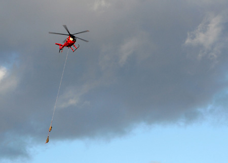 8933_two_incoming_munsel